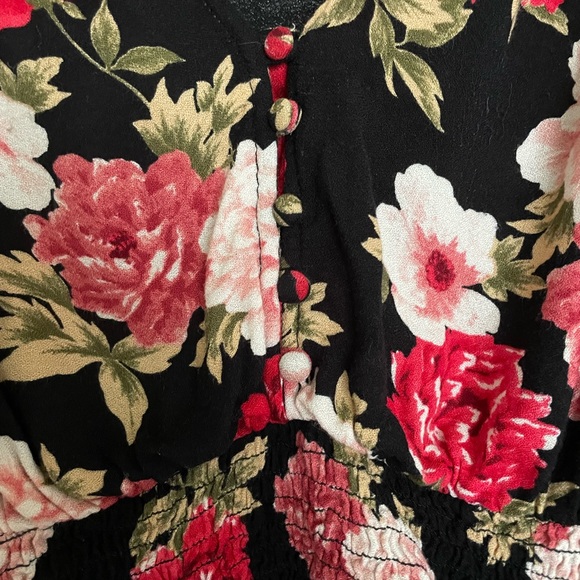 American Eagle XS Floral Red Pink Black Boho Crop Top Blouse - Picture 8 of 10